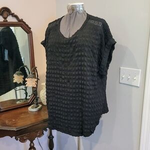 NWT 2X Blk Textured Blouse